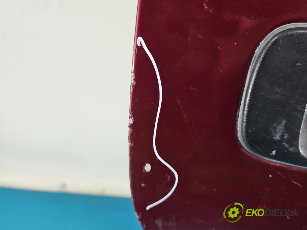 Toyota Carina E 1992-1998 1.6 16V 110 hp manual 81 kW 1587 cm3 4- dveře zadní pravé  (Klika dveří ostatní)