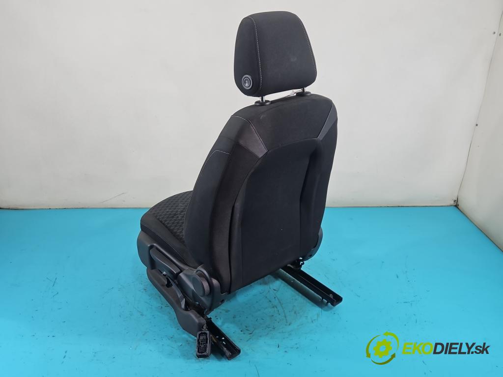 Opel Astra V  2015- 1.5 cdti 122 HP manual 90 kW 1496 cm3 5- Sedačka ľavý  (Sedadlo)