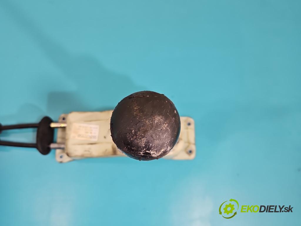 Alfa romeo 156 1.9 jtd 140 HP manual 103 kW 1910 cm3 5- Páka: Změny: stupeň,rýchlosť 553472150 (Rýchlostná páka (kulisa))