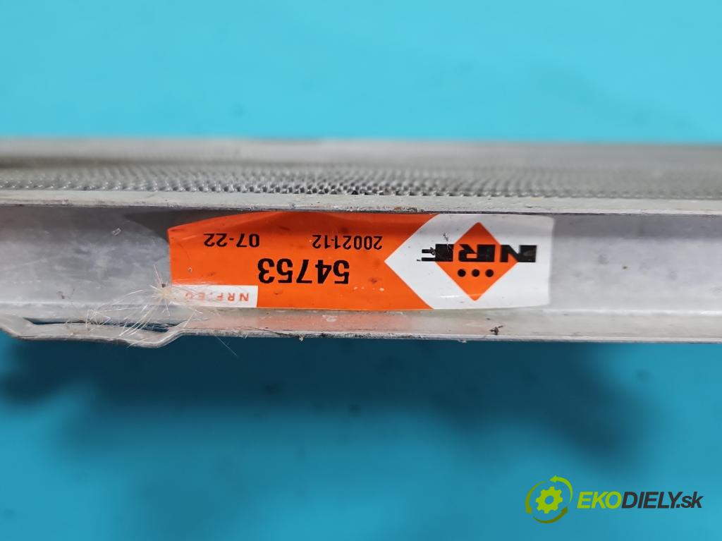 Opel Corsa C 2000-2006 1,3.0 cdti 69KM manual 51 kW 1248 cm3 3- Chladič vody  (Vodní chladič)