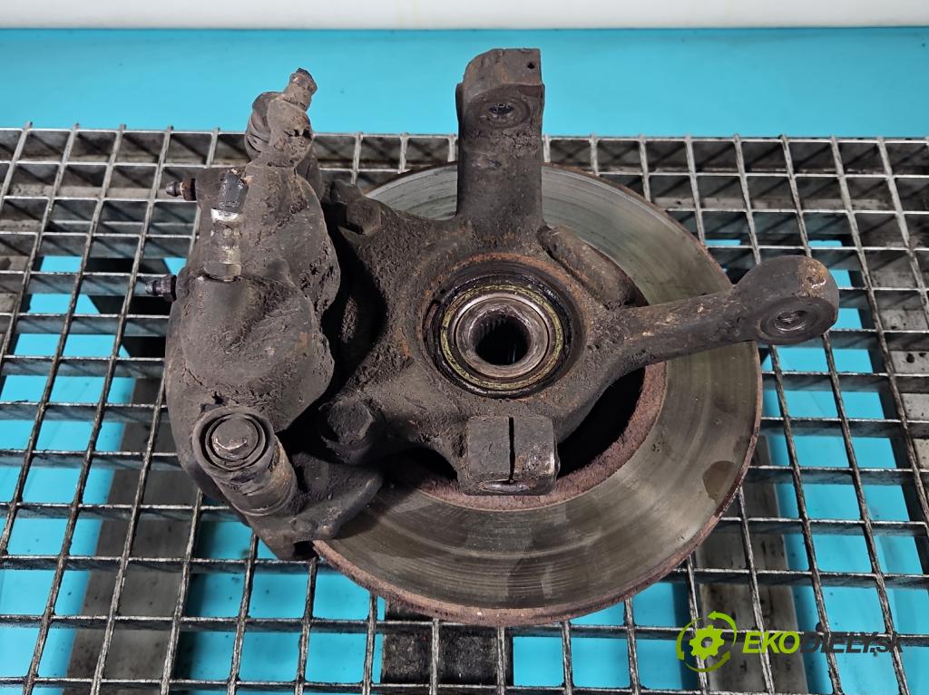 Renault Master II 1998-2010 2.8d 114 hp manual 84 kW 2799 cm3 5- náboj pravé  (Náboj kola)