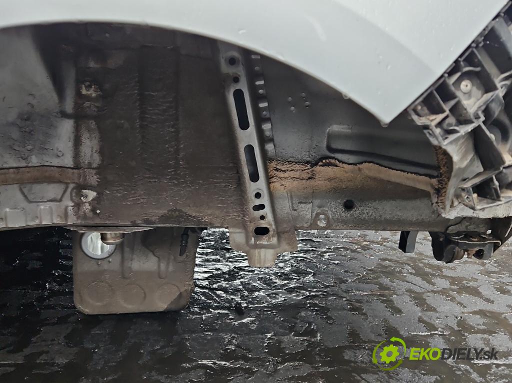 Opel Astra V  2015- 1.5 cdti 122 hp manual 90 kW 1496 cm3 5- blatnik zadní levý