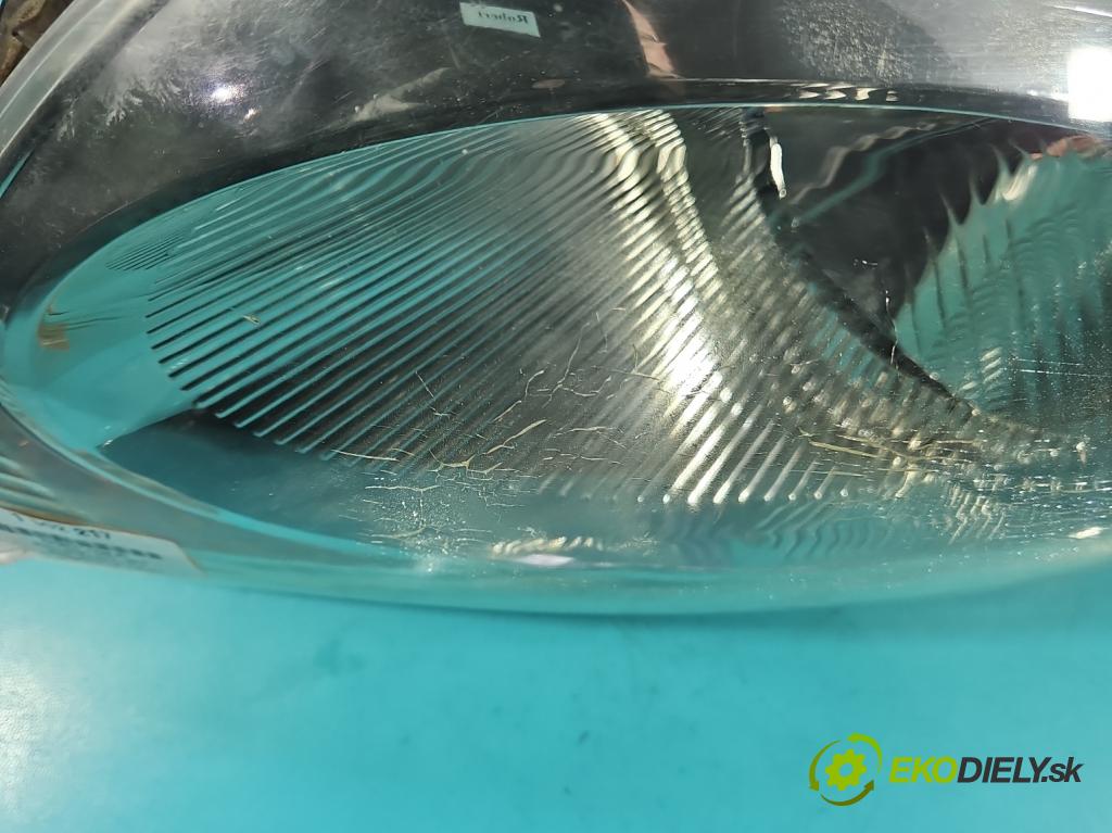 Nissan Note I 2006-2012 1.6 16V 110 HP manual 81 kW 1598 cm3 5- Reflektor: pravý 89900917 (Svetlo predné pravé)