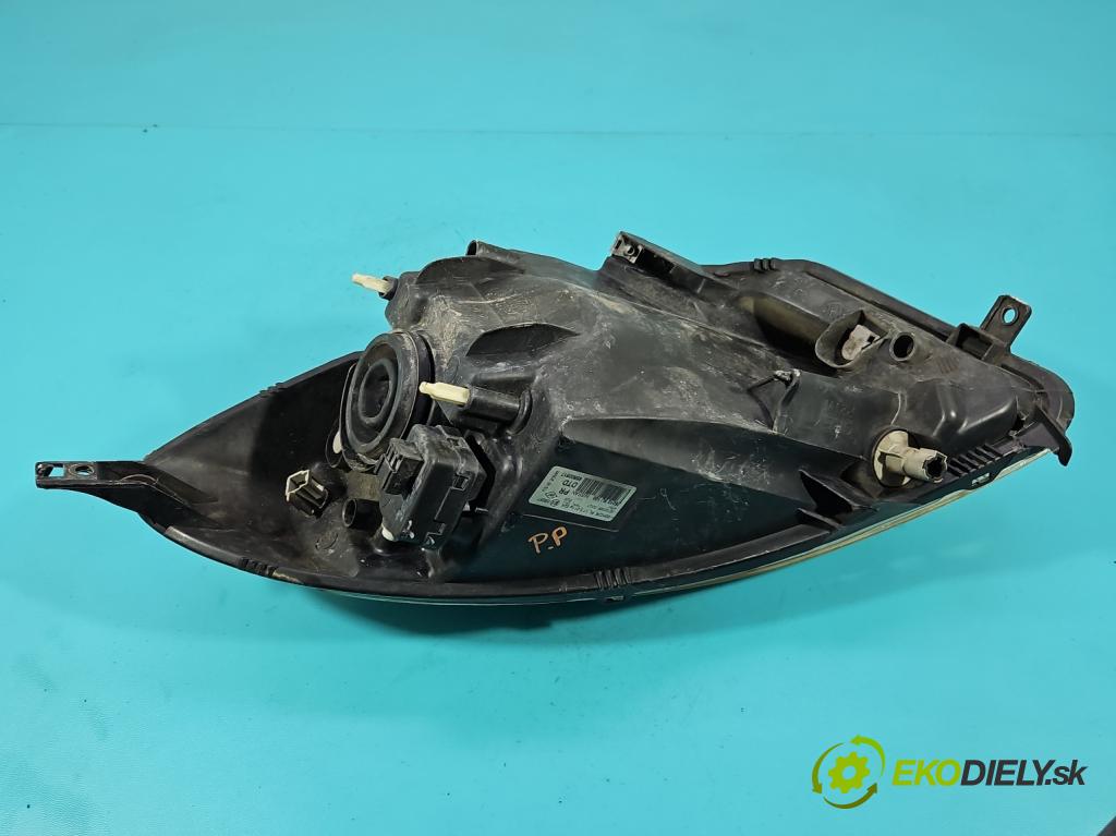 Nissan Note I 2006-2012 1.6 16V 110 HP manual 81 kW 1598 cm3 5- Reflektor: pravý 89900917 (Svetlo predné pravé)