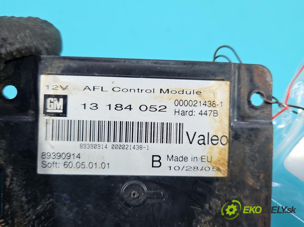 Opel Vectra C 2002-2008 3.2 V6 211KM automatic 155 kW 3175 cm3 5- střídač: xenon 13184052 (Riadiaca jednotka xenónu)