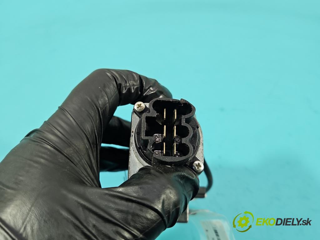 Nissan Note I 2006-2012 1.6 16V 110 HP manual 81 kW 1598 cm3 5- Spínačka 28590AX300 (Spínacia skrinka)