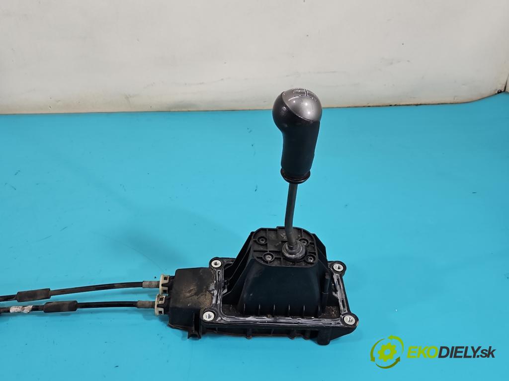 Nissan Note I 2006-2012 1.6 16V 110 HP manual 81 kW 1598 cm3 5- Páka: Změny: stupeň,rýchlosť 34108BC00A (Rýchlostná páka (kulisa))