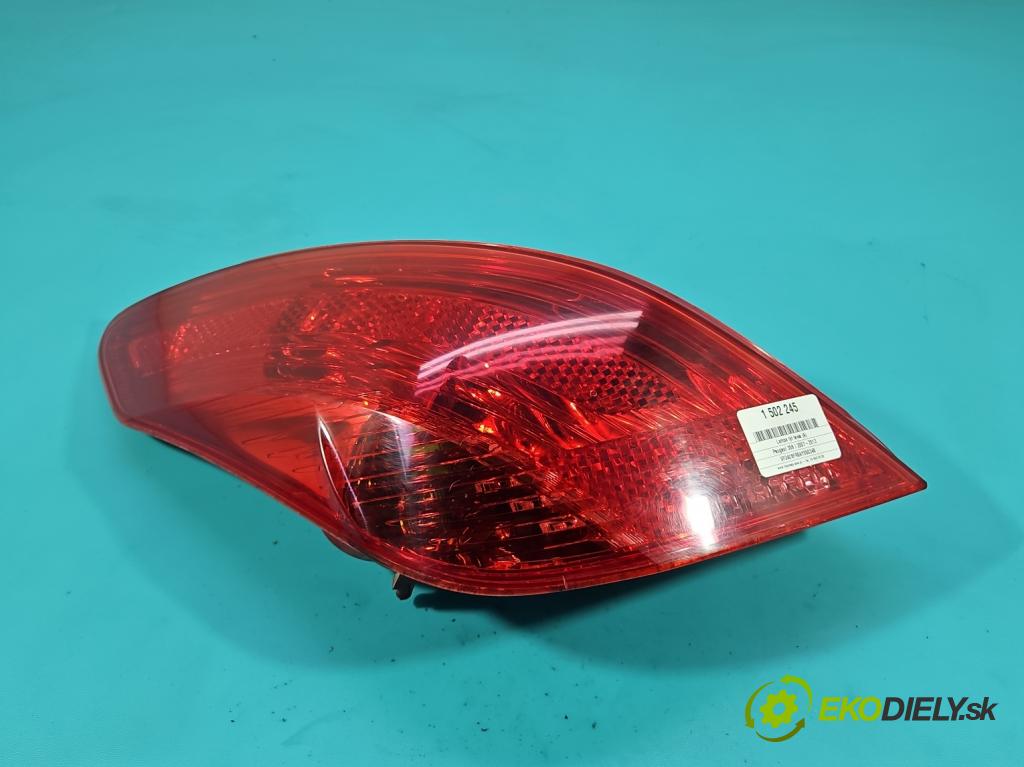 Peugeot 308 I 2007-2013 1.4 16V 98 hp manual 72 kW 1397 cm3 5- světlo zadní levé 9680425780 (Klika dveří ostatní)