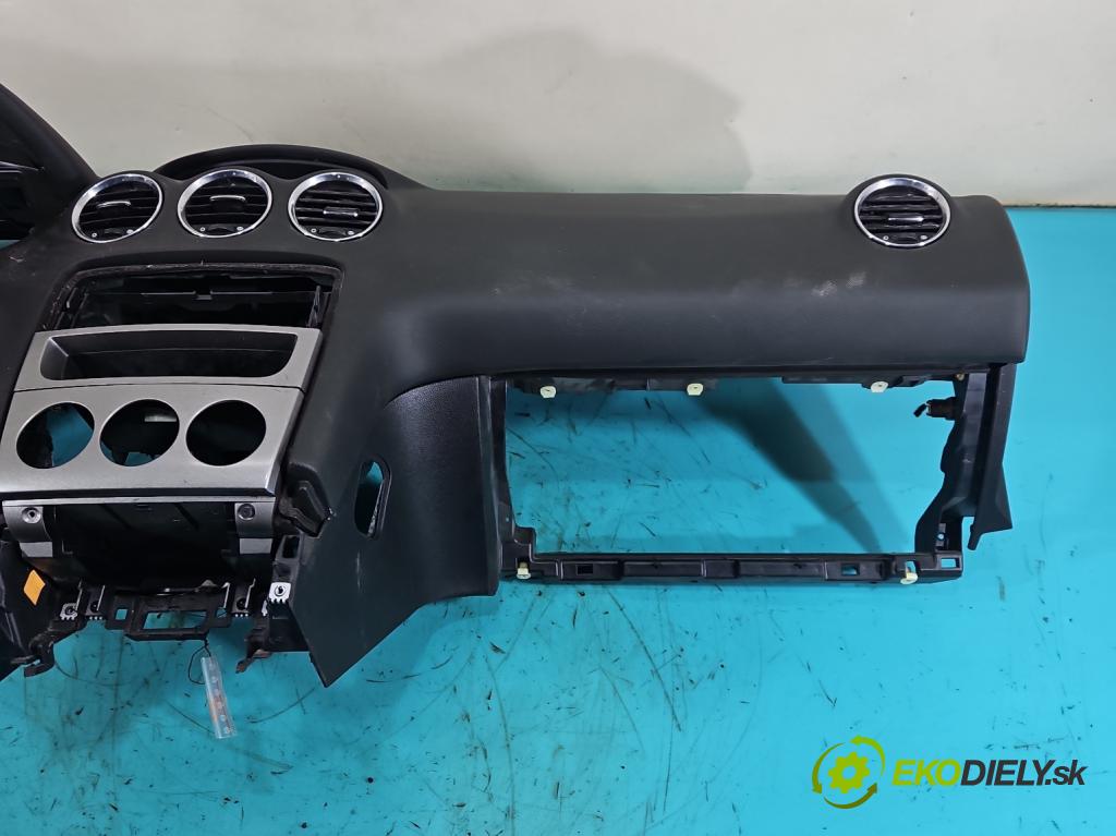 Peugeot 308 I 2007-2013 1.4 16V 98 HP manual 72 kW 1397 cm3 5- kokpit,pristrojová doska rozdeľovacia