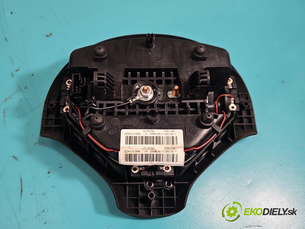 Peugeot 308 I 2007-2013 1.4 16V 98 HP manual 72 kW 1397 cm3 5- kokpit,pristrojová doska rozdeľovacia