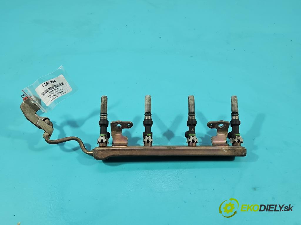 Nissan Note I 2006-2012 1.6 16V 110 HP manual 81 kW 1598 cm3 5- vstrek FBY1160 (Vstrekovač paliva)