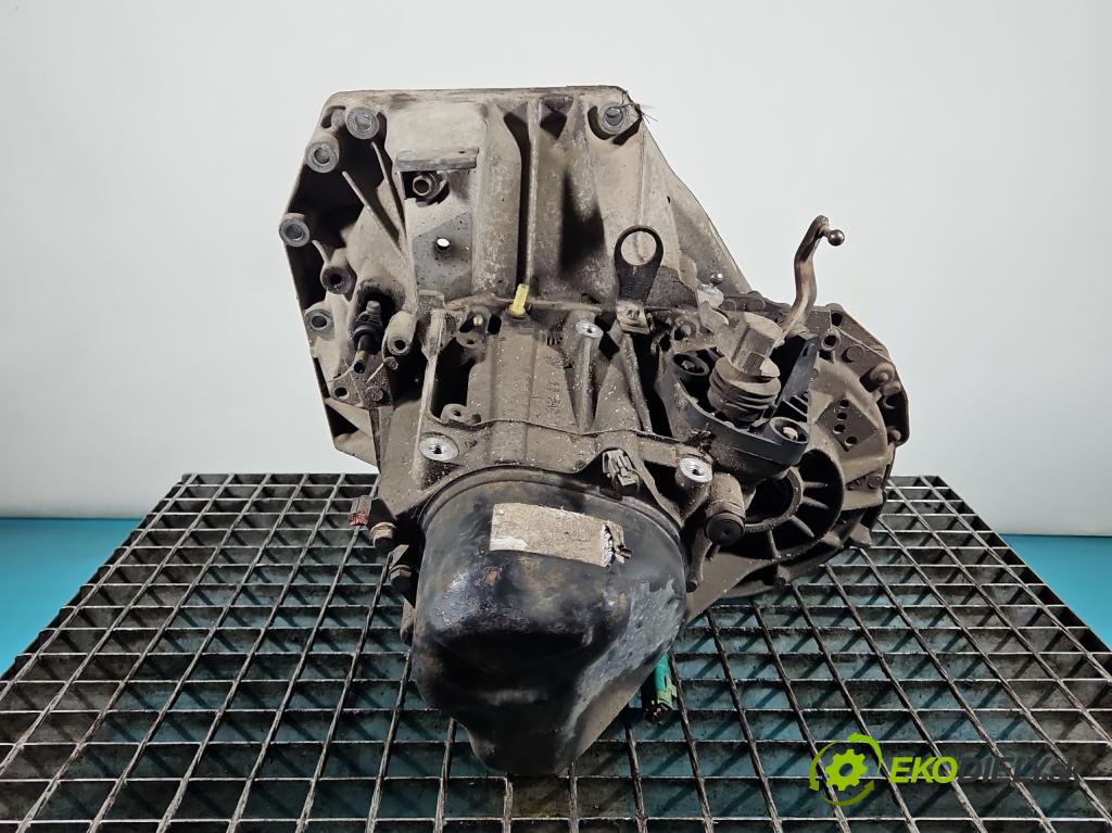 Nissan Note I 2006-2012 1.6 16V 110 hp manual 81 kW 1598 cm3 5- převodovka stupňová manual JH3 149