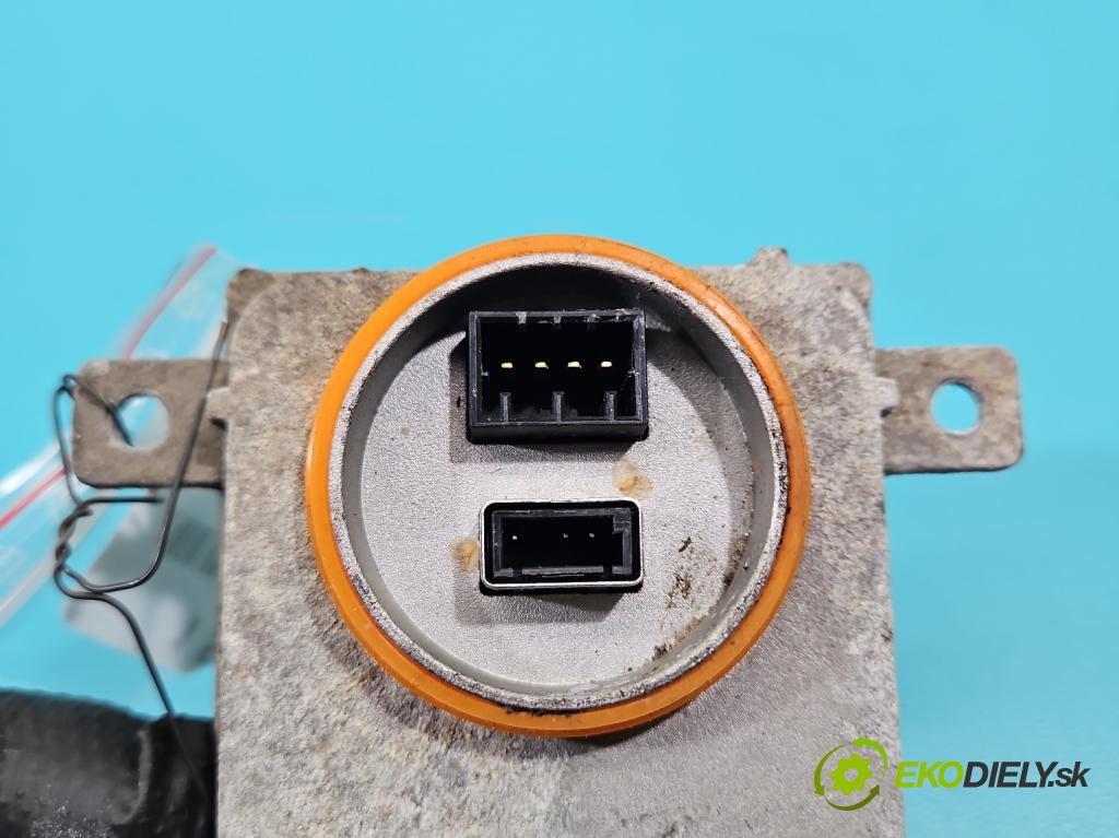 Vw Passat B7 2010-2014 2.0 tdi 140 HP manual 103 kW 1968 cm3 4- střídač: xenon 8K0941597B (Riadiaca jednotka xenónu)