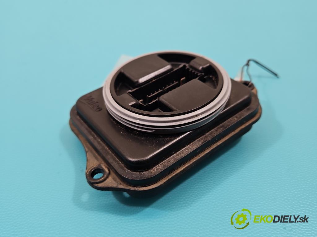 Vw Passat B7 2010-2014 2.0 tdi 140 HP manual 103 kW 1968 cm3 4- střídač: xenon 3D0941329B (Riadiaca jednotka xenónu)