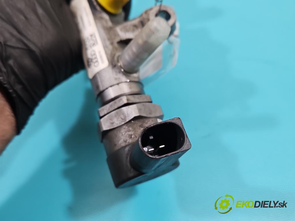 Vw Passat B7 2010-2014 2.0 tdi 140 HP manual 103 kW 1968 cm3 4- lišta vstrekovacia 0281006075 (Vstrekovacia lišta)