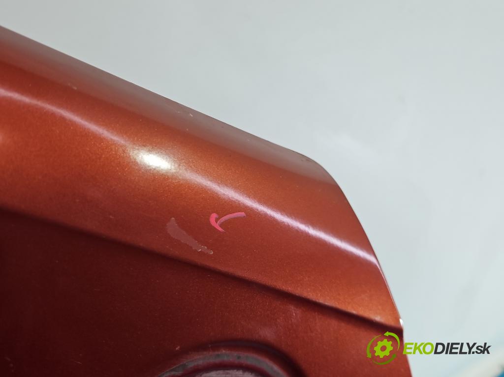 Dacia Sandero I 2008-2012 1.4 8V (714)) 75 HP manual 55 kW 1390 cm3 5- dvere predné pravé  (Kľučka dverí ostatné)