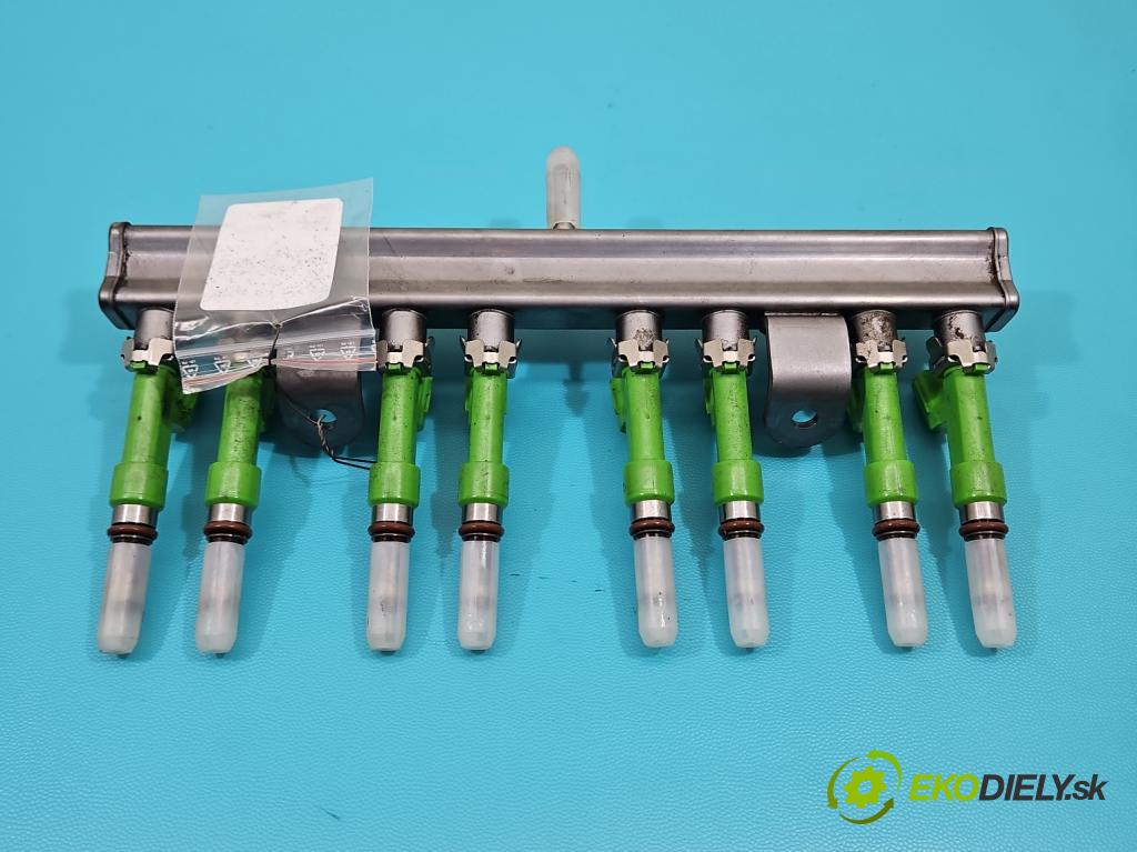 Suzuki Vitara II 2015- 1.5 16V 102 HP automatic 75 kW 1462 cm3 5- vstrek  (Vstrekovač paliva)