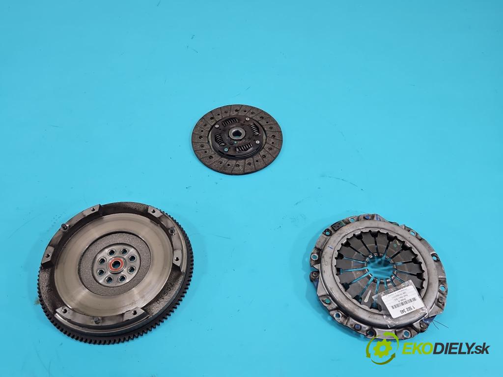 Suzuki Vitara II 2015- 1.5 16V 102 HP automatic 75 kW 1462 cm3 5- Spojka:  (Spojková sada)