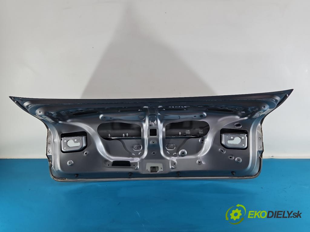 Lexus IS III 2014-2025 2.5 vvti 181KM automatic 133 kW 2494 cm3 4- zadní kufrové dveře  (Zadní kapota (kufr))