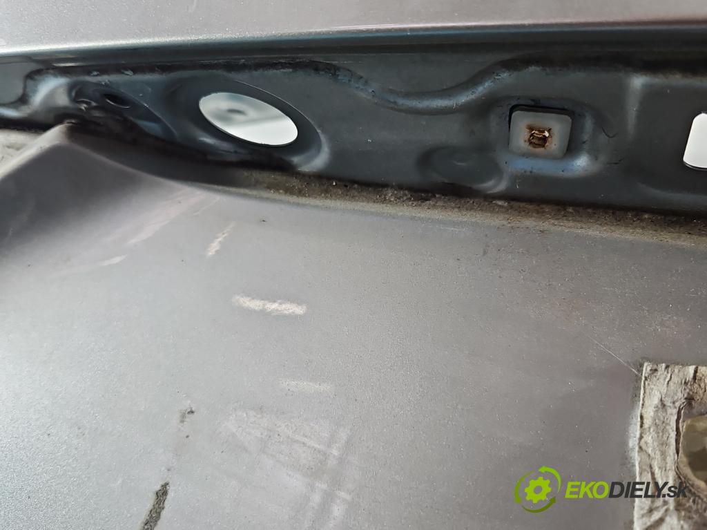 Lexus IS III 2014-2025 2.5 vvti 181KM automatic 133 kW 2494 cm3 4- zadní kufrové dveře  (Zadní kapota (kufr))