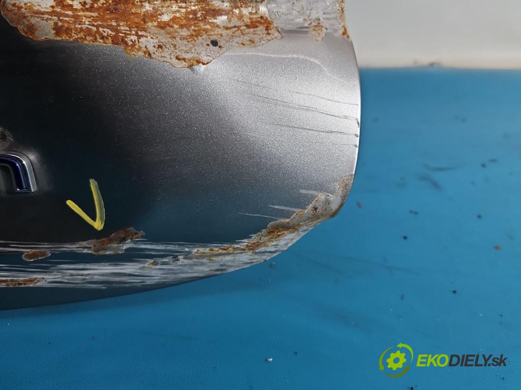 Lexus IS III 2014-2025 2.5 vvti 181KM automatic 133 kW 2494 cm3 4- zadní kufrové dveře  (Zadní kapota (kufr))