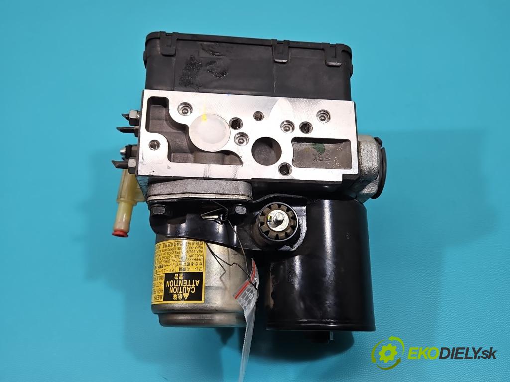 Lexus IS III 2014-2025 2.5 vvti 181KM automatic 133 kW 2494 cm3 4- čerpadlo abs 44510-30300 (Pumpa ABS)