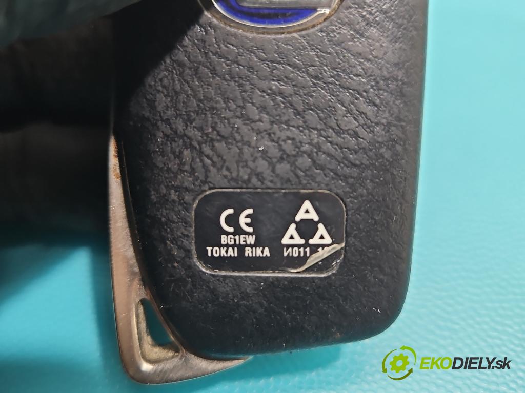 Lexus IS III 2014-2025 2.5 vvti 181KM automatic 133 kW 2494 cm3 4- dálkové klíč: BG1EW