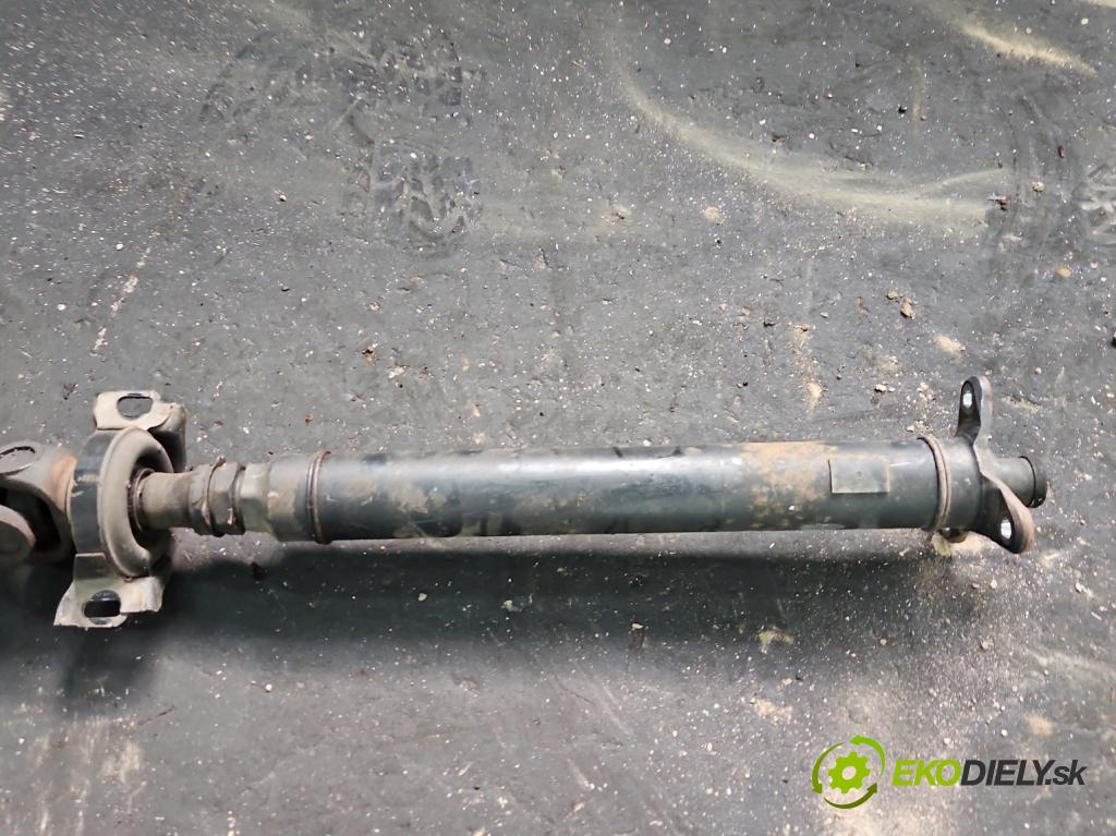 Lexus IS III 2014-2025 2.5 vvti 181KM automatic 133 kW 2494 cm3 4- hřídel hnací zadní  (Kardanový hřídel)