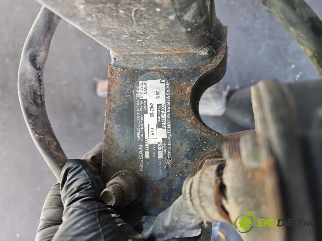 Nissan Note I 2006-2012 1.6 16V 110 HP manual 81 kW 1598 cm3 5- Hák: vlečení:  (Ťažné zariadenie)