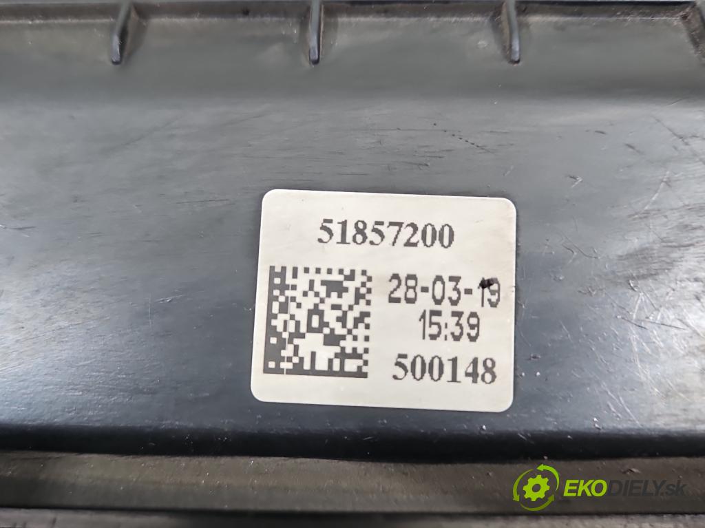 Fiat Doblo II 2010- 1.4 120 HP manual 88 kW 1368 cm3 5- obal filtra vzduchu 51857200 (Obal vzduchového filtra)