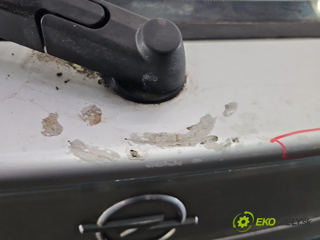 Opel Astra II 1998-2009 1.7 dtl 68 hp manual 50 kW 1700 cm3 5- zadní kufrové dveře  (Zadní kapota (kufr))