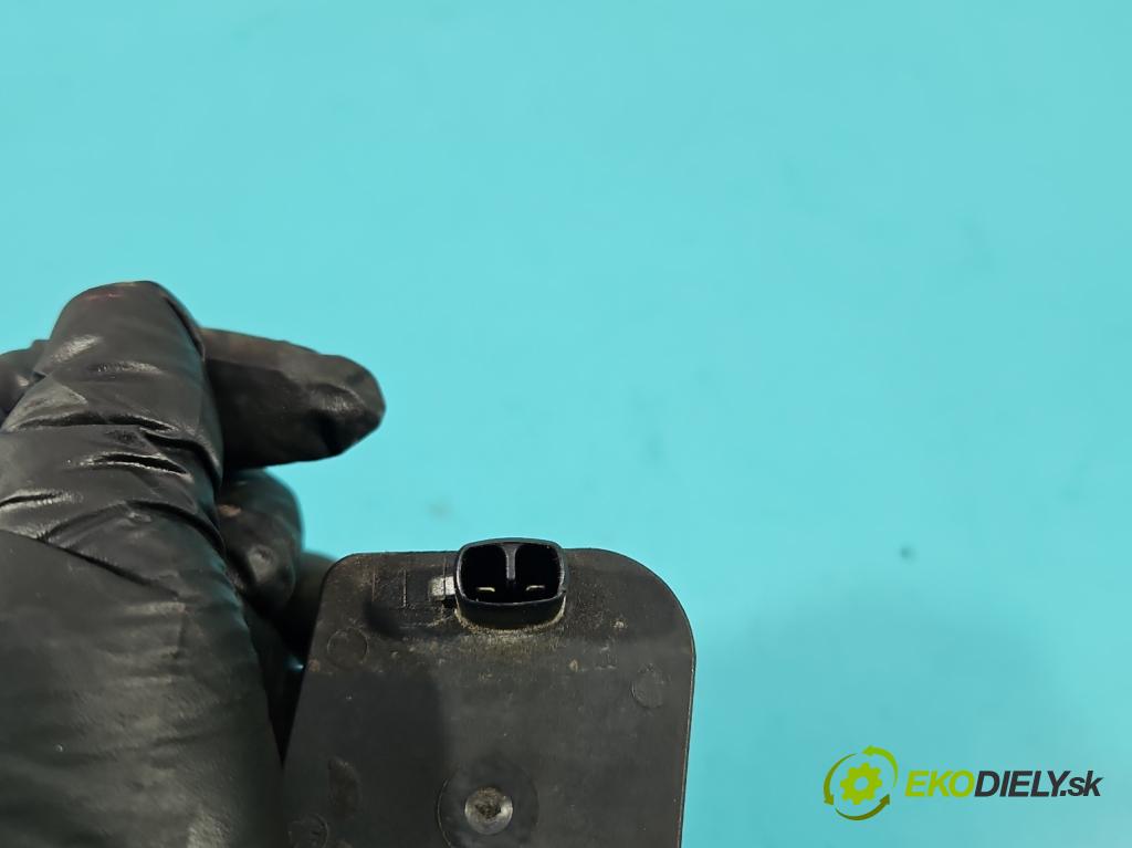 Chrysler Pacifica 3.5 V6 automatic 183 kW 3518 cm3 5- Ovladač: klapky: kolektor 04591825AC (Motorček ostatné)