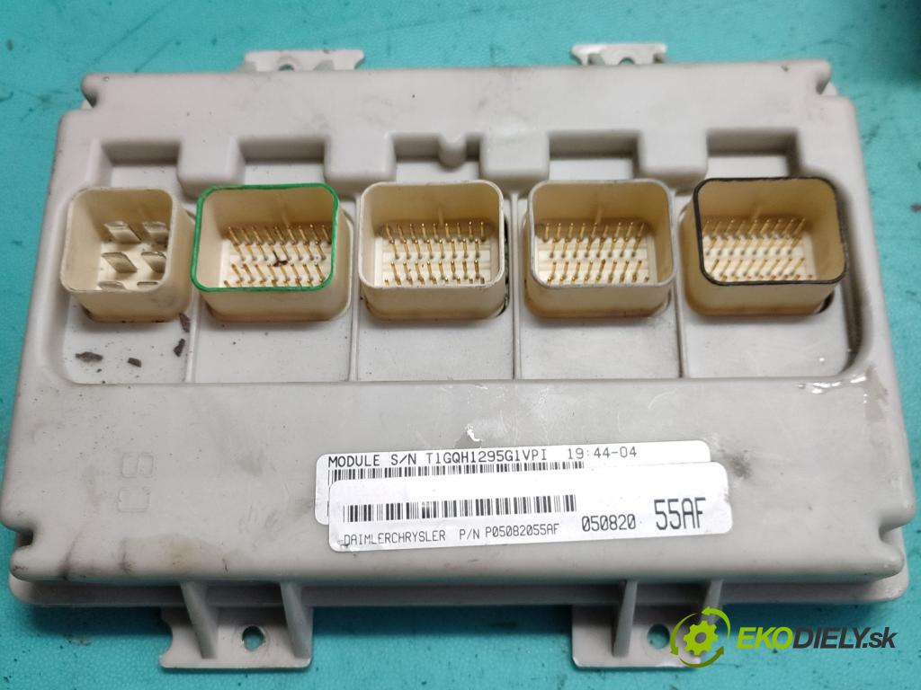 Chrysler Pacifica 3.5 V6 automatic 183 kW 3518 cm3 5- řídící jednotka motoru P05094106AB