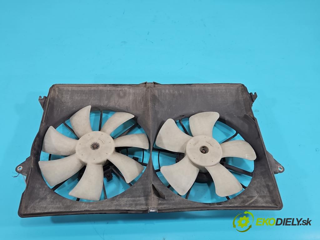 Chrysler Pacifica 3.5 V6 automatic 183 kW 3518 cm3 5- ventilátor chladič 68000-4190