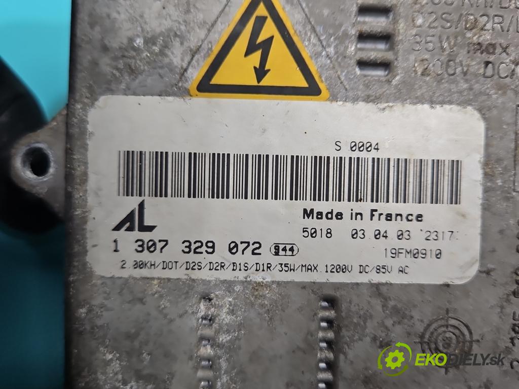 Mercedes C W203 2000-2007 2,2.0 cdi 143 HP automatic 105 kW 2148 cm3 3- střídač: xenon 1307329072 (Riadiaca jednotka xenónu)