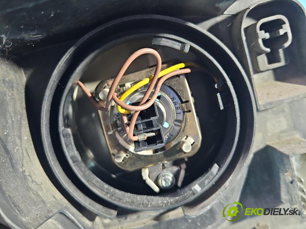 Opel Meriva A 2002-2010 1.8 16V 125 HP manual 92 kW 1796 cm3 5- Reflektor: ľavý  (Kľučka dverí ostatné)