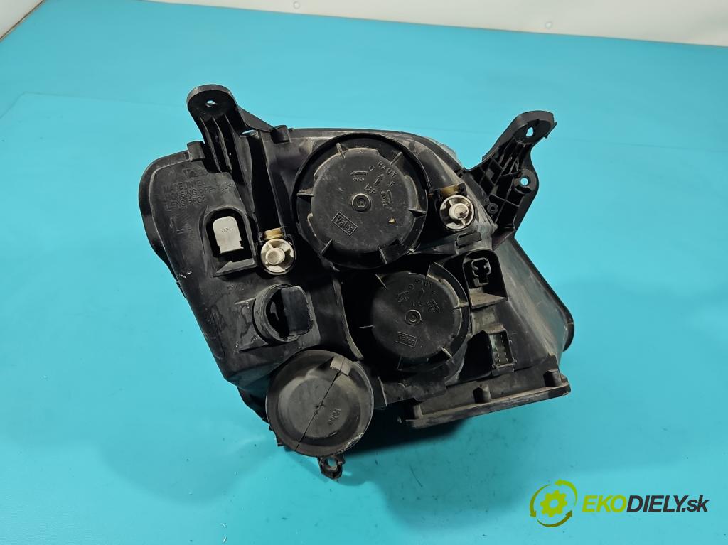 Opel Meriva A 2002-2010 1.8 16V 125 HP manual 92 kW 1796 cm3 5- Reflektor: ľavý  (Kľučka dverí ostatné)