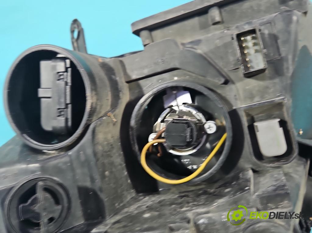 Opel Meriva A 2002-2010 1.8 16V 125 HP manual 92 kW 1796 cm3 5- Reflektor: pravý  (Svetlo predné pravé)