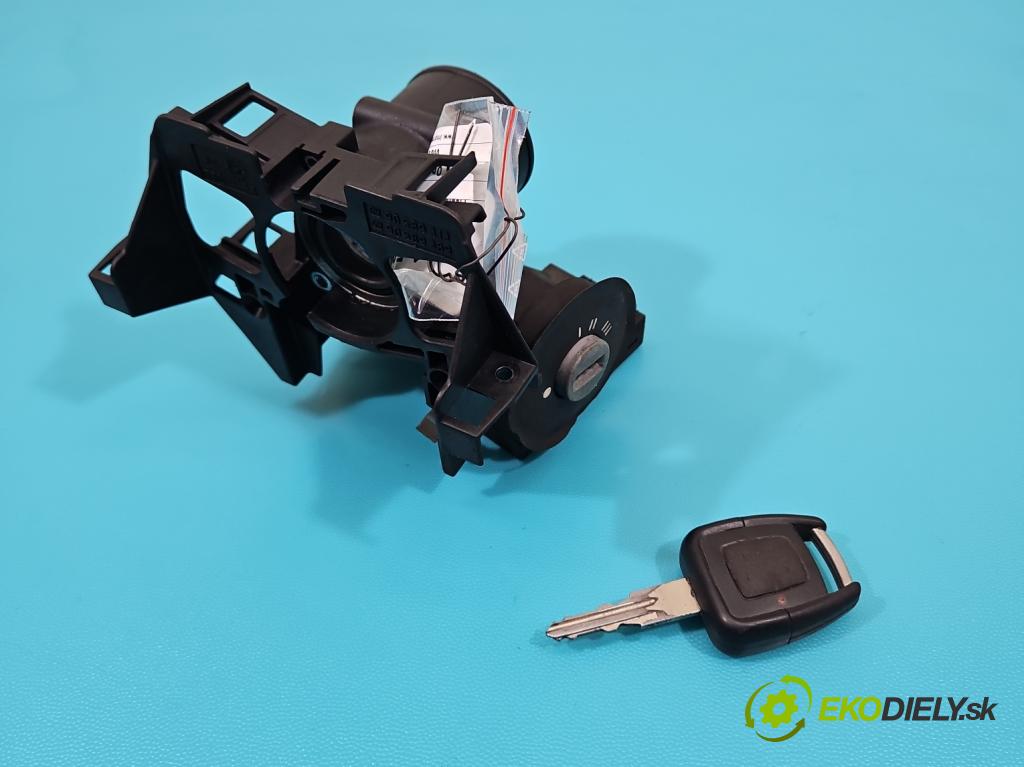 Opel Astra II 1998-2009 1.7 dtl 68 HP manual 50 kW 1700 cm3 5- Spínačka  (Spínacia skrinka)