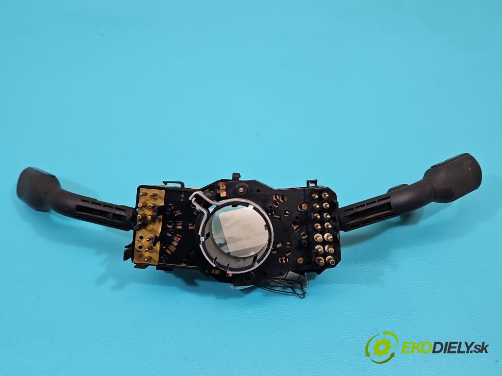 Audi A4 B5 1994-2001 1.9 tdi 90 HP manual 66 kW 1896 cm3 4- prepínač komplex: 400953513 (Prepínacie páčky pod volantom)