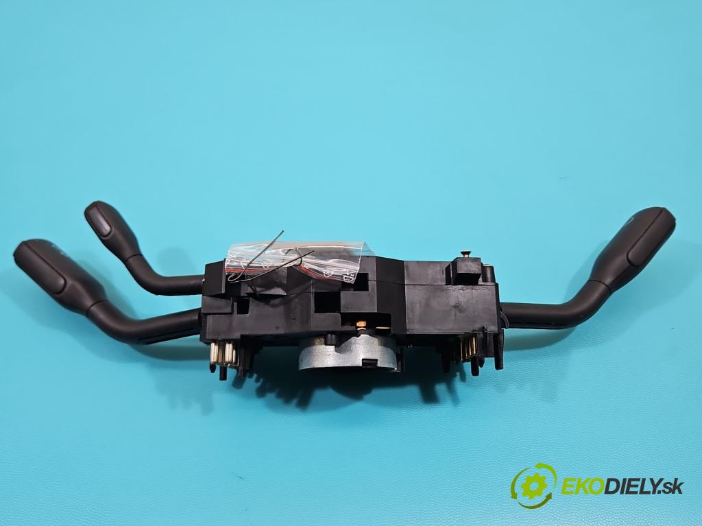 Audi A4 B5 1994-2001 1.9 tdi 90 HP manual 66 kW 1896 cm3 4- prepínač komplex: 400953513 (Prepínacie páčky pod volantom)