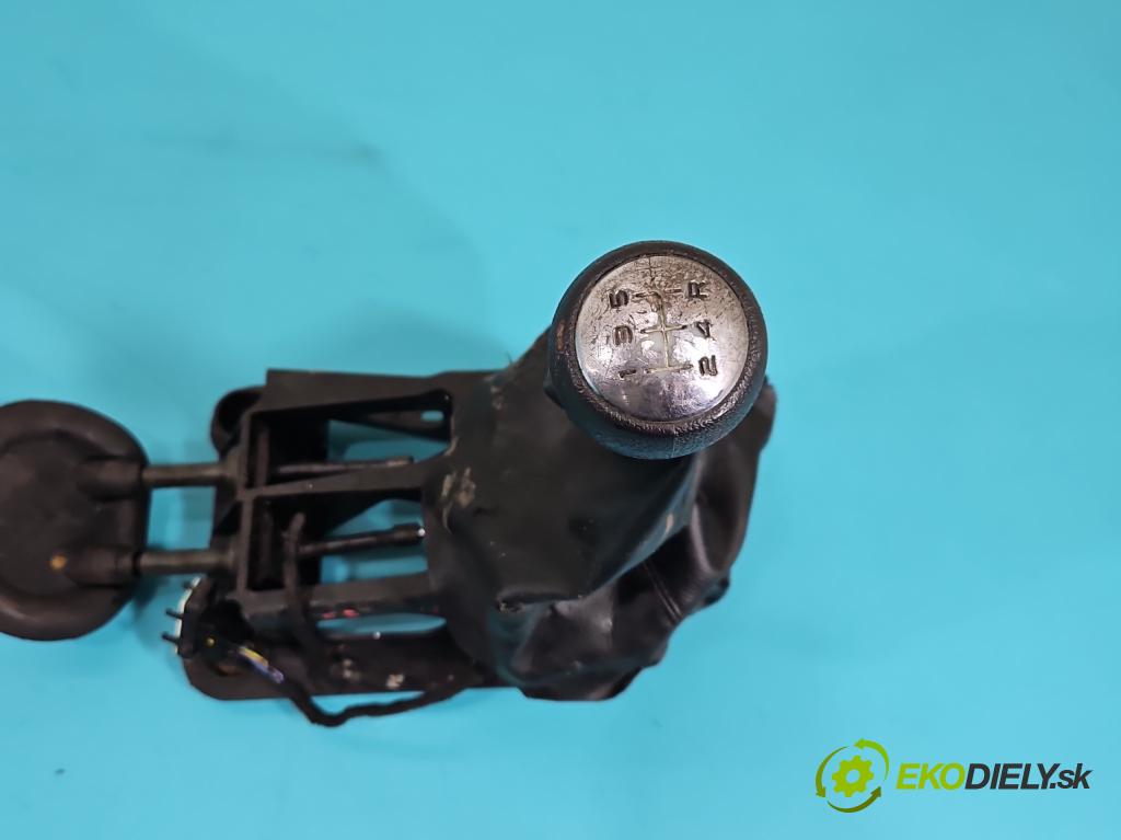 Citroen C3 I 2002-2009 1.4 hdi 68 HP manual 50 kW 1398 cm3 5- Páka: Změny: stupeň,rýchlosť 9681359480 (Rýchlostná páka (kulisa))