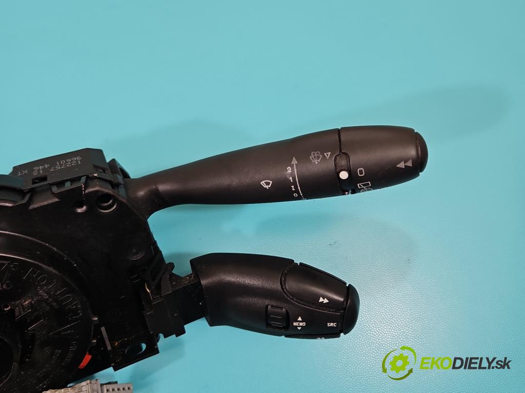 Citroen C3 I 2002-2009 1.4 hdi 68 HP manual 50 kW 1398 cm3 5- prepínač komplex: 96601446XT (Prepínacie páčky pod volantom)