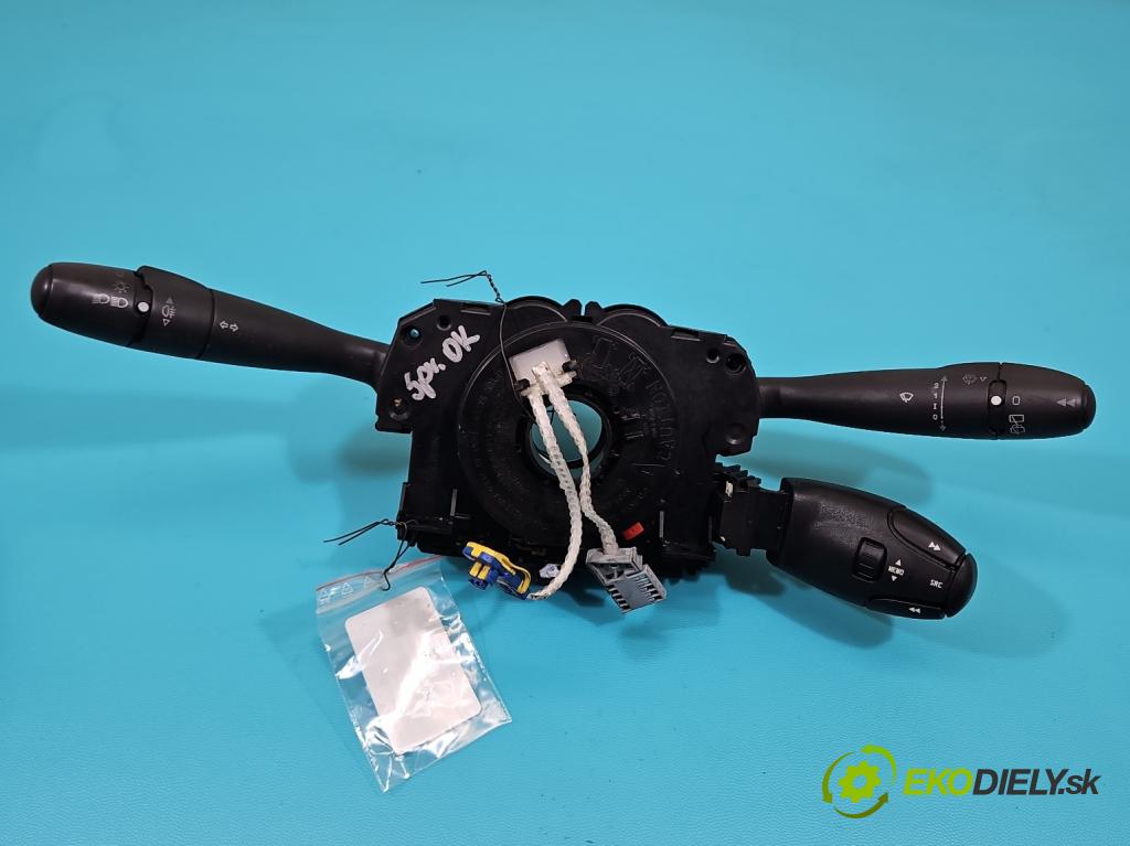 Citroen C3 I 2002-2009 1.4 hdi 68 HP manual 50 kW 1398 cm3 5- prepínač komplex: 96601446XT (Prepínacie páčky pod volantom)