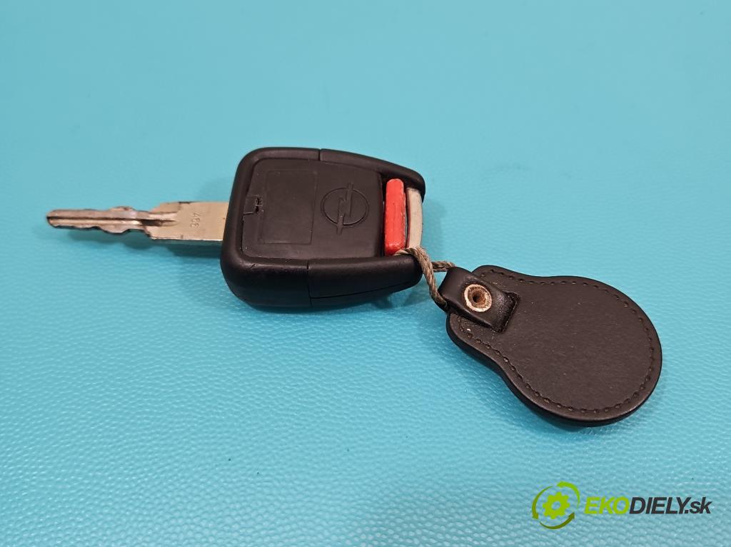 Opel Astra II 1998-2009 1.6 8V 84KM manual 62 kW 1598 cm3 5- řídící jednotka motoru 09353509