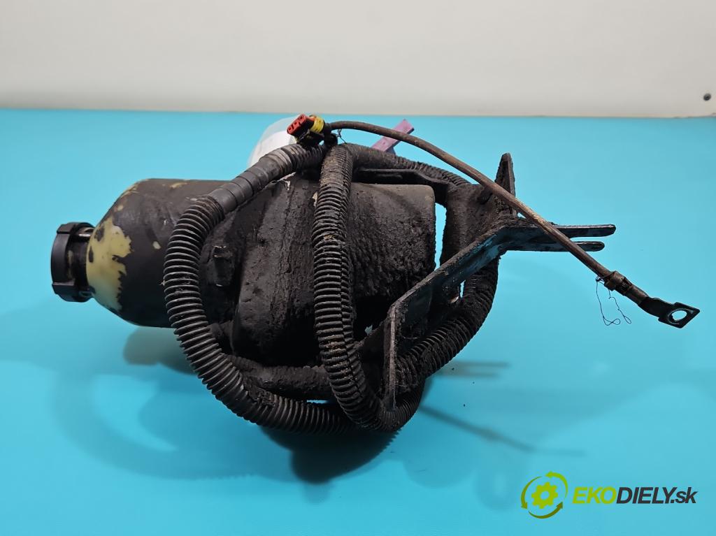 Opel Zafira A 1999-2005 2.0 dti 101 hp manual 74 kW 1995 cm3 5- čerpadlo posilovač  (Servočerpadlo)