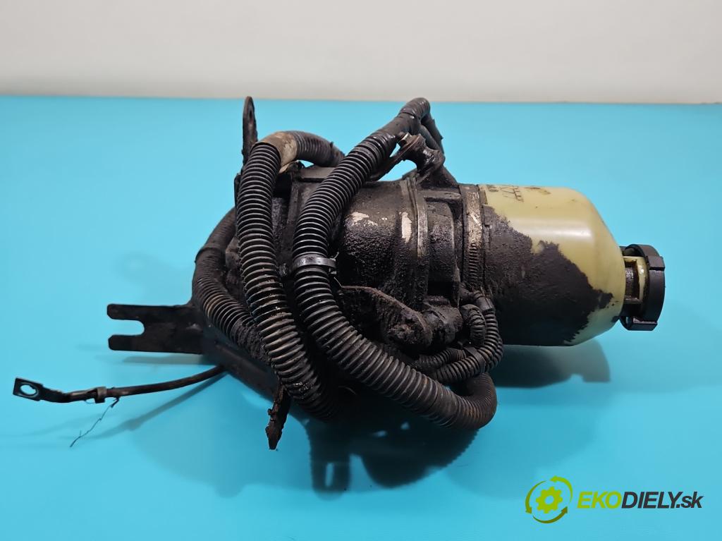 Opel Zafira A 1999-2005 2.0 dti 101 hp manual 74 kW 1995 cm3 5- čerpadlo posilovač  (Servočerpadlo)