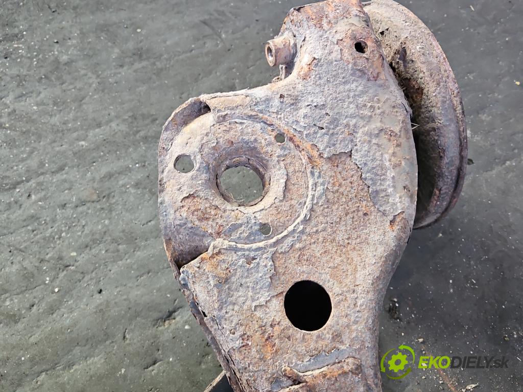 Fiat Stilo 1.9 jtd 116 hp manual 85 kW 1910 cm3 3- zadní výztuha  (Zadní výztuha)