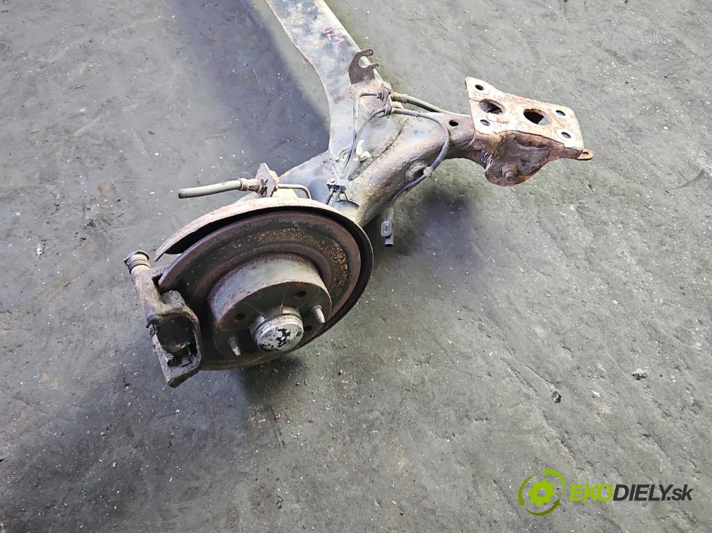 Fiat Stilo 1.9 jtd 116 hp manual 85 kW 1910 cm3 3- zadní výztuha  (Zadní výztuha)