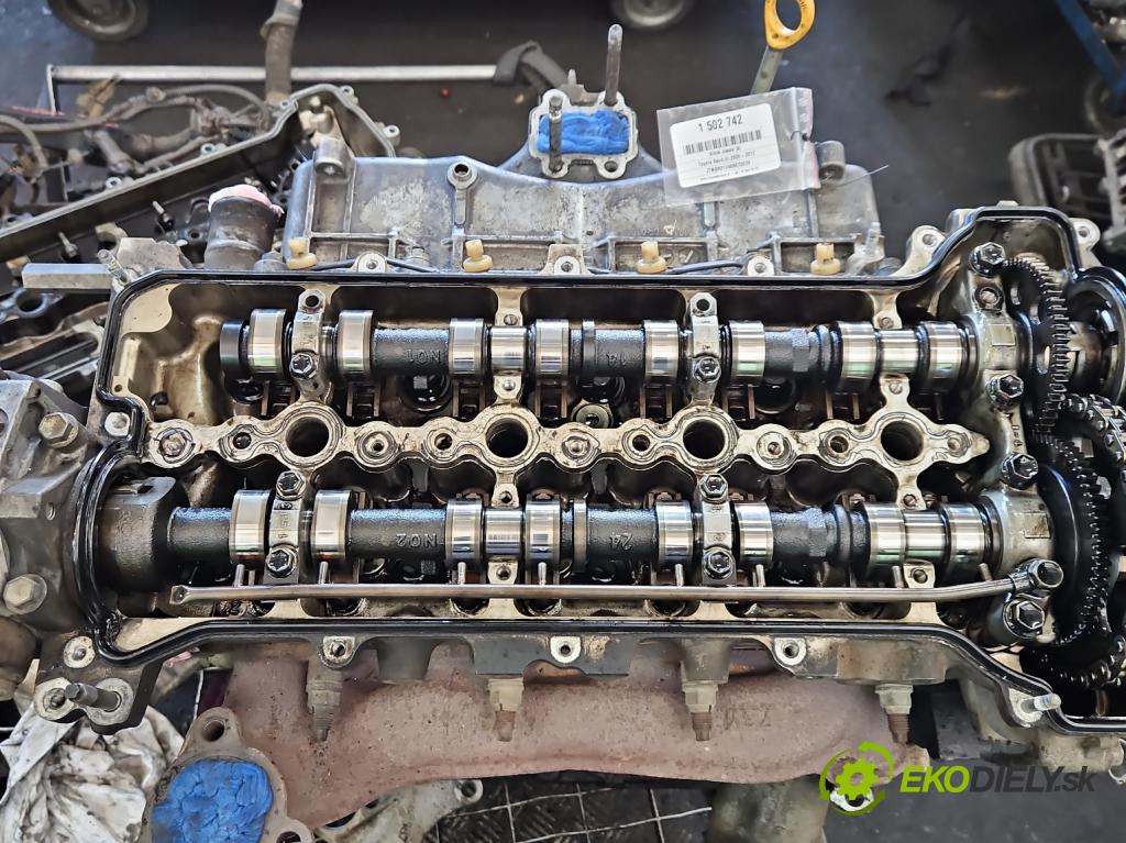 Toyota Rav4 III 2005-2012 2.2 D-CAT 177 HP manual 130 kW 2231 cm3 5- motor diesla 2AD